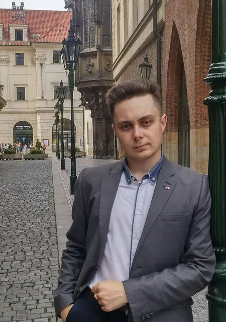 Я Dmytro, 31 років з Харкова, шукаю знайомство для постійних стосунків