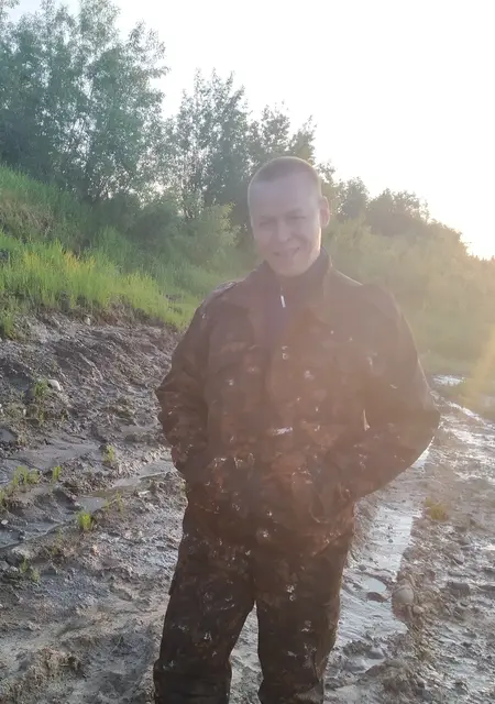 Юрий из Усинска, мне 26, познакомлюсь на одну ночь