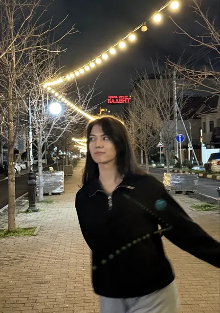 Аля из Санкт-Петербурга, мне 20, познакомлюсь для открытые отношения