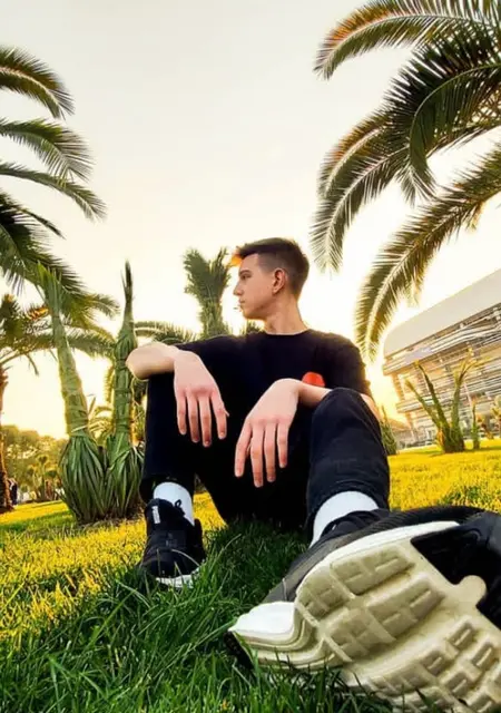 Михаил из Дагестанских Огней, ищу на сайте знакомства на одну ночь