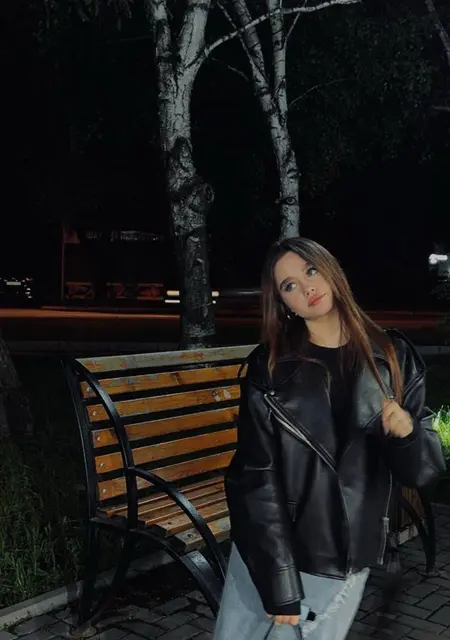 Сонечка из Москвы, мне 19, познакомлюсь для приятного времяпровождения