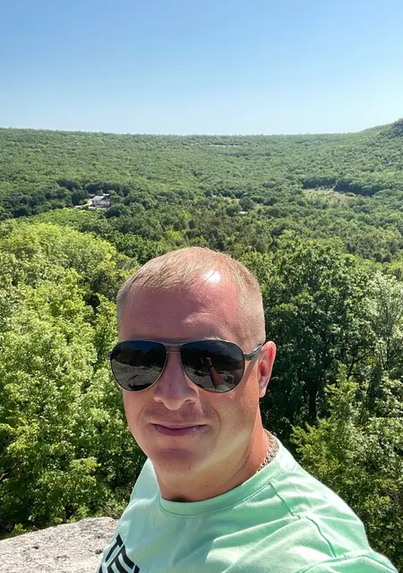 Алекс из Норильска, ищу на сайте вирта