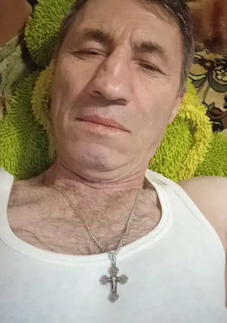Я Давид, 55, из Екатеринбурга, ищу знакомства без обязательств