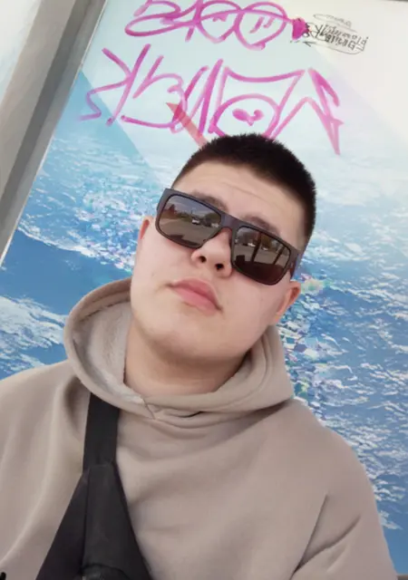 Александр из Ижевска, ищу на сайте знакомства без обязательств