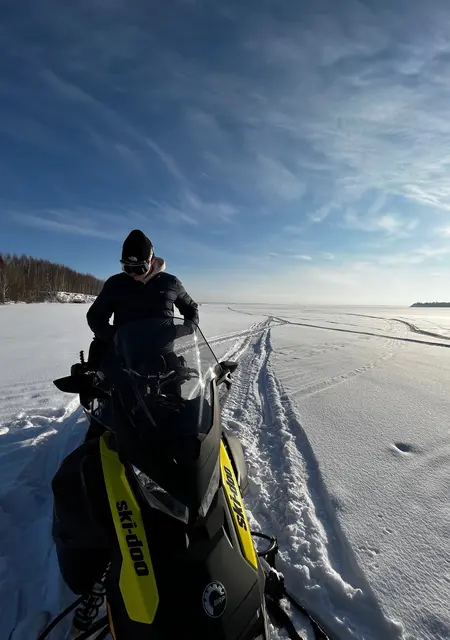Илья из Перми, ищу на сайте знакомства на одну ночь