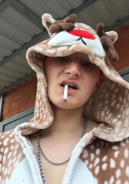 Я Даниил, 22, из Устюжны, ищу знакомство для общения