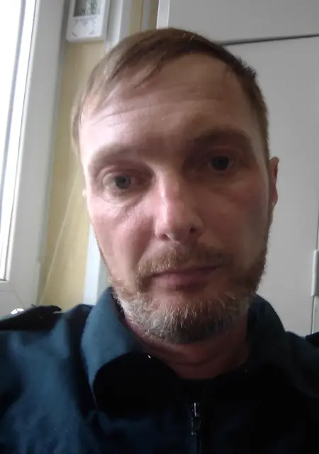 Я Василий, 42, из Магадана, ищу знакомство для приятного времяпровождения