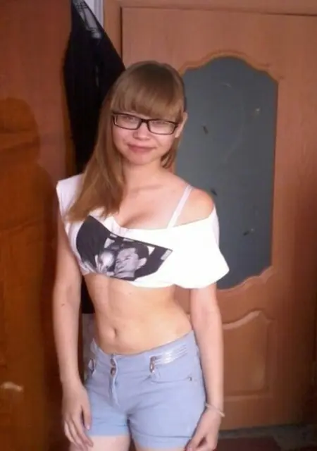 Я Ира, 24, из Иванова, ищу знакомство для постоянных отношений
