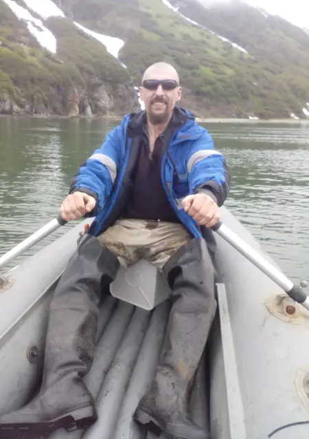 Петро из Ровно, ищу на сайте приятное времяпровождение