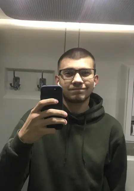 Никита из Мичуринска, ищу на сайте знакомства без обязательств