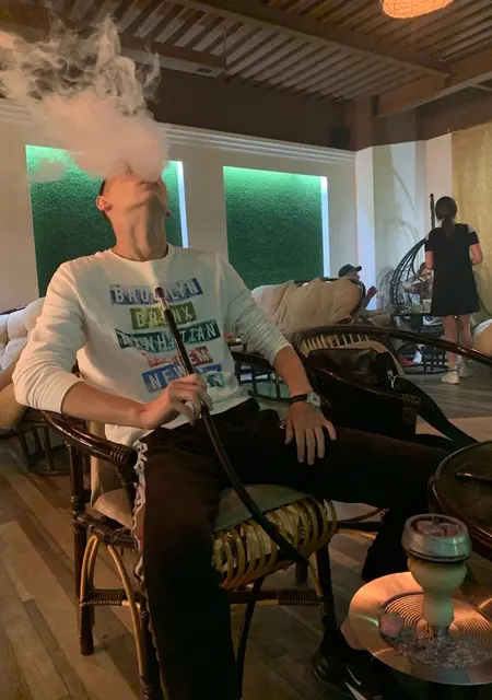 Даня из Кемерово, мне 23, познакомлюсь для приятного времяпровождения