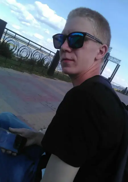 Я Сергей, 30, знакомлюсь для постоянных отношений в Канаше