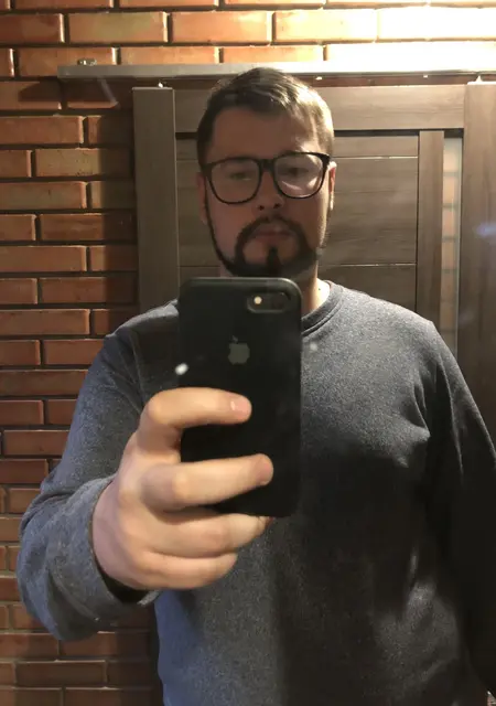 Я Андрей, 25, знакомлюсь на одну ночь в Херсоне