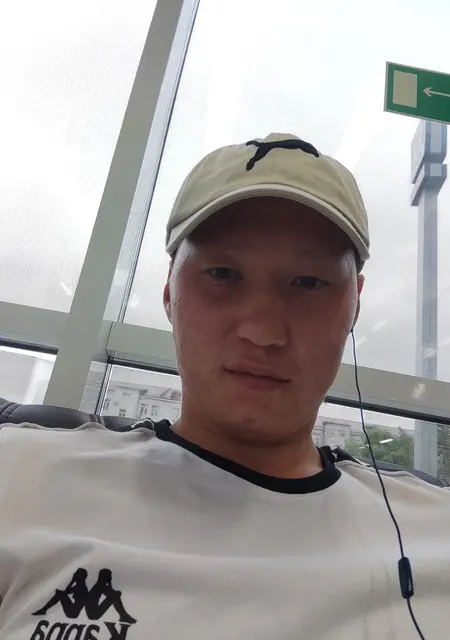 Алеша из Уссурийска, мне 25, познакомлюсь на одну ночь