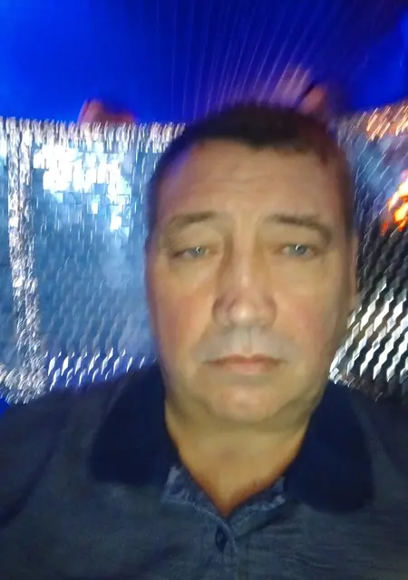 Я Игорь, 60, знакомлюсь на одну ночь в Краснодаре