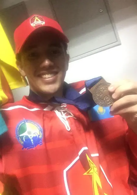 Я Эльдар, 26, из Атырау, ищу знакомства без обязательств