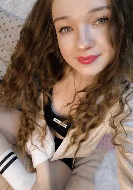 Я Kamila, 28, знакомлюсь для общения в Саратове