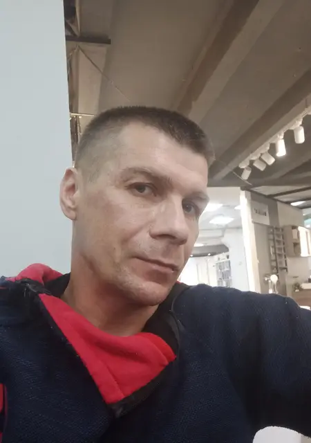 Николай из Владивостока, ищу на сайте общение