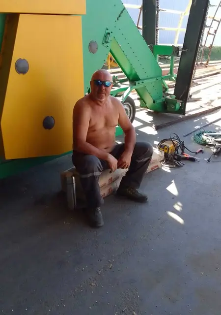 Игорь из Вольска, мне 59, познакомлюсь на одну ночь