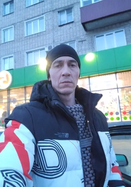 Я Ник, 37, из Грязей, ищу знакомства без обязательств