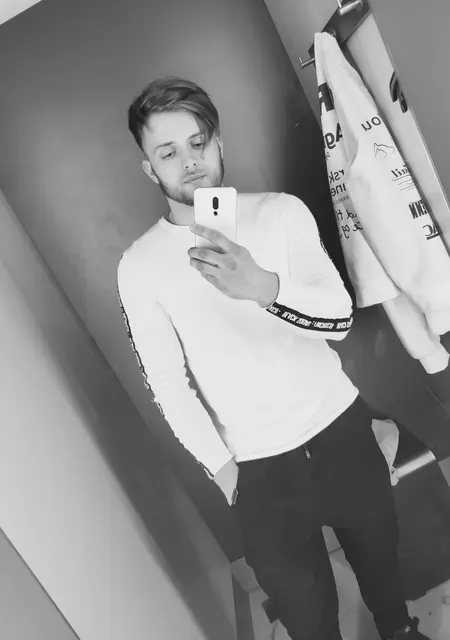 Я Влад, 27, из Луцка, ищу знакомство для постоянных отношений