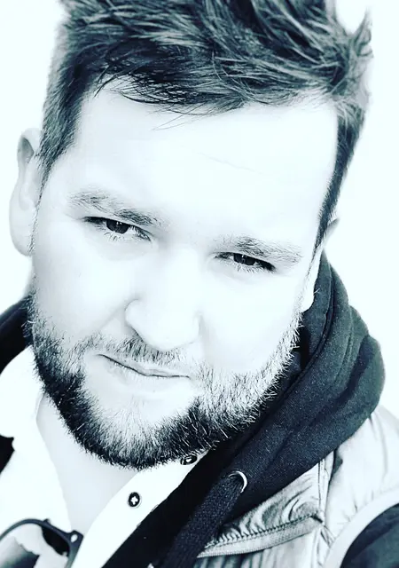 Я Алексей, 36, из Чехова, ищу знакомства без обязательств