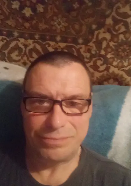 Николай из Курска, ищу на сайте знакомства без обязательств