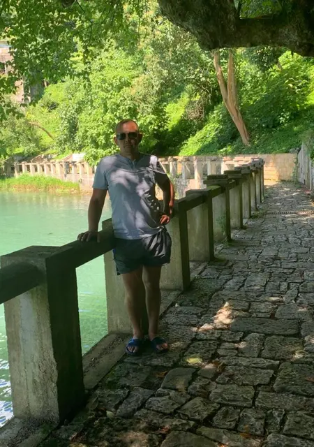 Я Сов, 44, из Воронежа, ищу знакомства на одну ночь