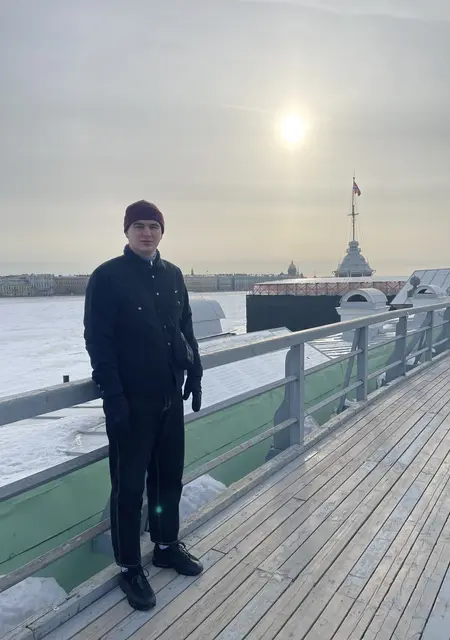 Я Дмитрий, 26, из Архангельска, ищу знакомство для вирта