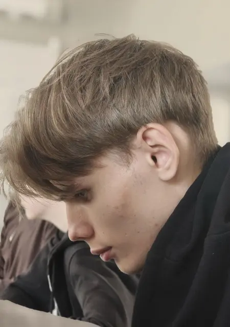 Алмаз из Казани, мне 18, познакомлюсь для общения