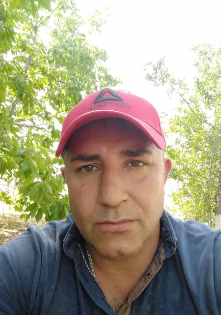 Павел з Старобільськ, мені 42 років, познайомлюсь на одну ніч