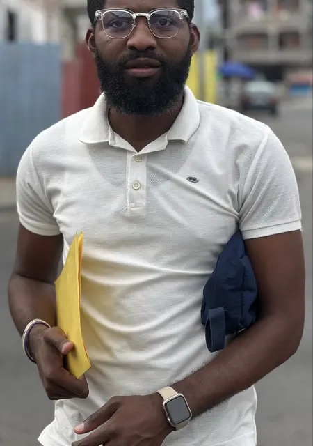 Я Salvad, 32, знакомлюсь для открытые отношения в Санкт-Петербурге