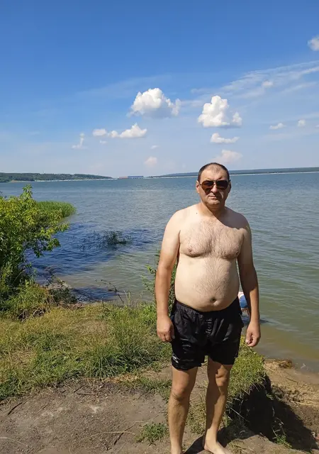 Я Алексей, 49, знакомлюсь без обязательств в Казани