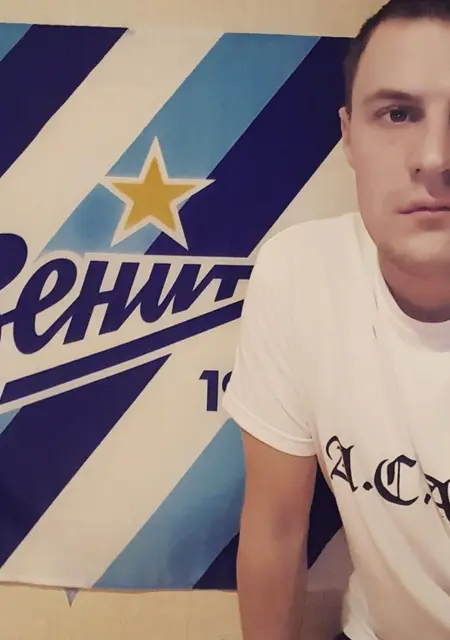 Я Артем, 35, из Прохладного, ищу знакомства без обязательств