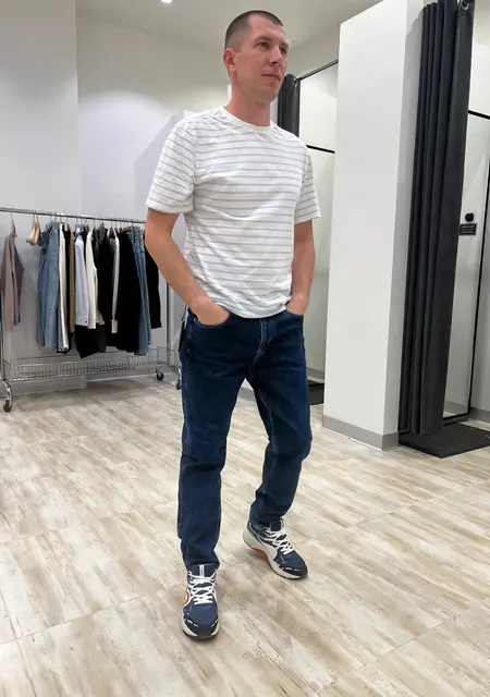 Evgen из Камышина, мне 32, познакомлюсь на одну ночь