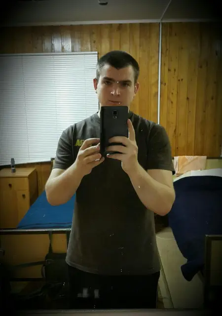 Сергей из Мурманска, мне 32, познакомлюсь для общения