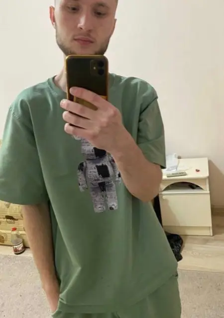 Я Иван, 24, знакомлюсь без обязательств в Кизляре