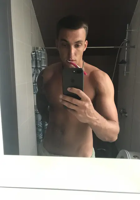 Alex из Домодедова, ищу на сайте знакомства без обязательств