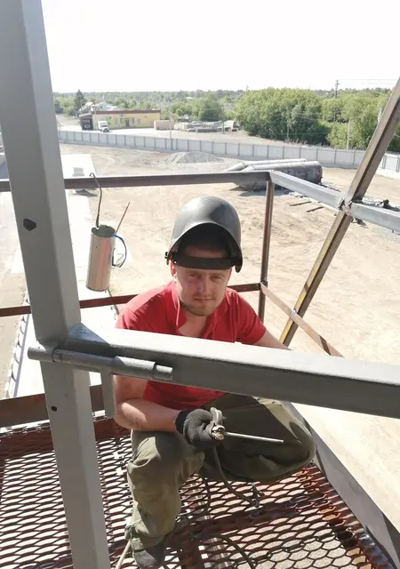 Я Сергей, 55, из Екатеринбурга, ищу знакомства на одну ночь