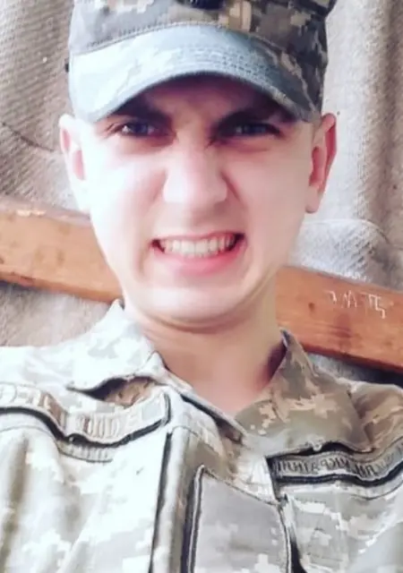 Евгений из Черкасс, ищу на сайте знакомства на одну ночь