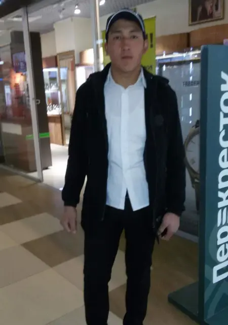 Коля из Кстова, ищу на сайте знакомства на одну ночь