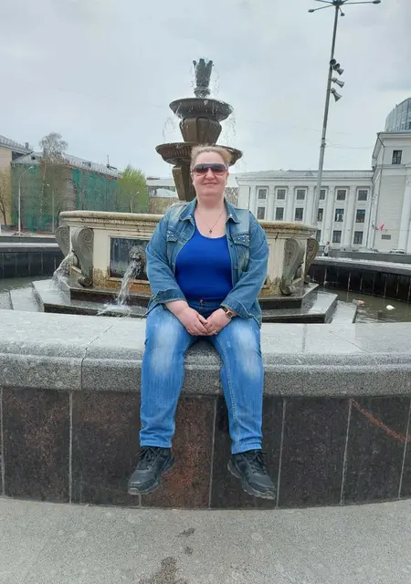 Я Елена, 45, знакомлюсь для общения в Перми
