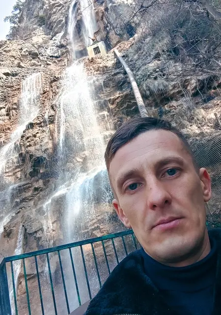 Михаил из Ялты, ищу на сайте знакомства на одну ночь