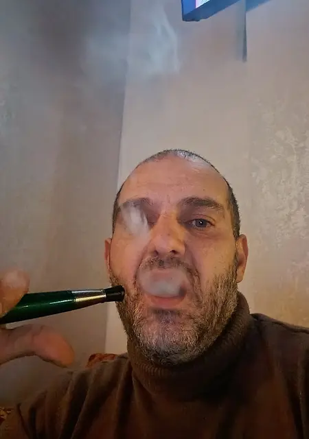 Artur из Краснодара, ищу на сайте знакомства на одну ночь