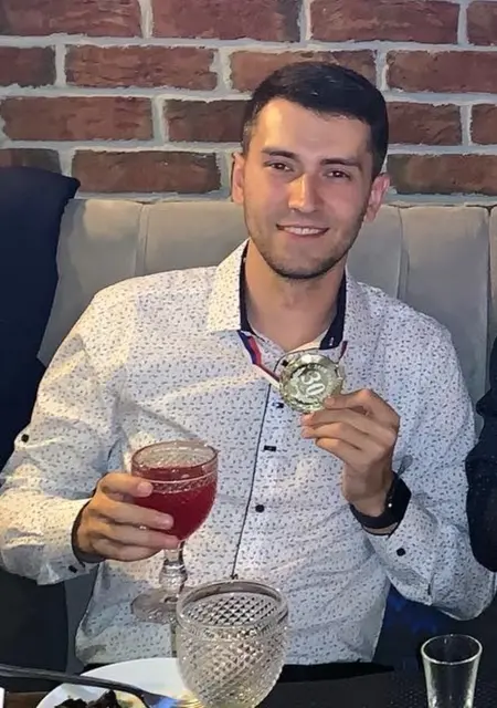 Денис из Балашихи, ищу на сайте знакомства на одну ночь