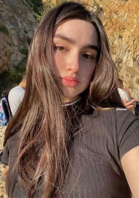 Я Амина, 25, знакомлюсь для открытые отношения в Махачкале