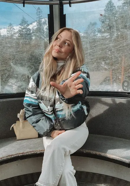 Я Алина, 29, из Мурино, ищу знакомство для постоянных отношений