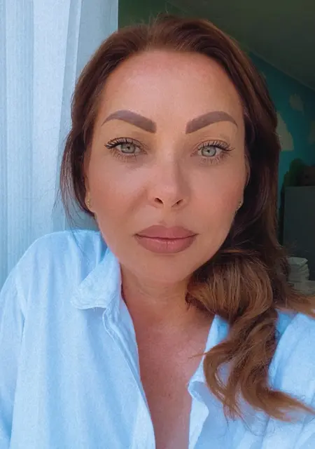 Я Юлия, 40, из Краснодара, ищу знакомство для открытые отношения