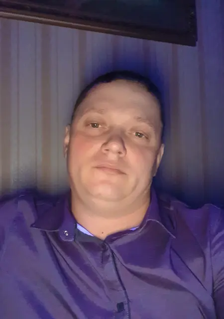 Евгений из Сак, ищу на сайте дружбу