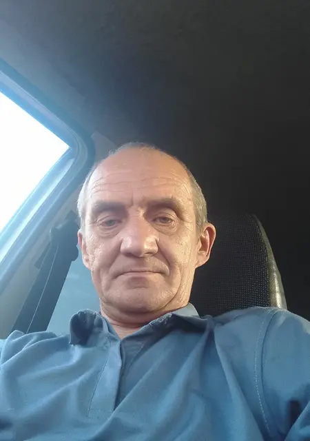 Я Юрий, 51, из Краснодара, ищу знакомства без обязательств